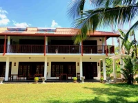 Lagoon Bentota Hotel 3*