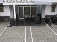 House of Arsonia Bougainvillea 1*