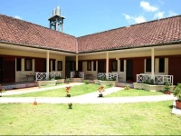 Do It Yourself Inn 1*