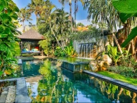 Villa Taksu Legian 4*