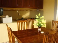 Adi Homestay Lovina 2*