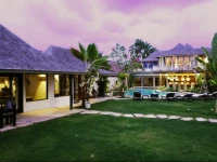 Phinisi Villas - Seminyak City Center