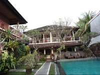 Merthayasa Bungalows