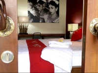 Narendra Guest House