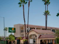 Vagabond Inn Glendale 2*