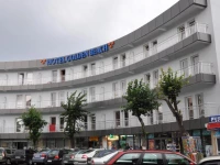 Golden Beach Hotel Arugam