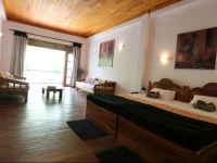 Dream Cafe and Gust House Ella 4*