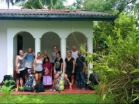 Hikka Train Hostel@ Surf Beach