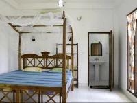 Long Beach Guest House Hikkaduwa