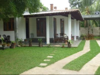 Om Villa Hikkaduwa