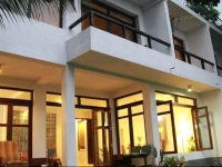 Natures Treat Bungalow, РљРѕР»РѕРјР±Рѕ