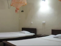 Leesha Tourist Home 4*