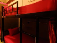 Let it Bee Econo Hostel