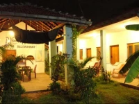 Bloomfield Beach Hotel and Restaurant