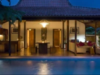 The Joglos Villa 4*