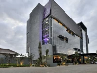 Amaroossa Cosmo Jakarta 4*