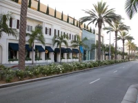 Holiday Inn Express Hotel Century City 2*