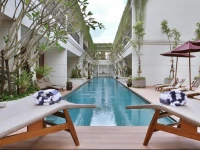Seminyak Lagoon All Suites Hotel 3*