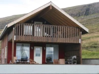 The Hall Holiday Home