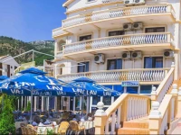 Montere Guest House 3*