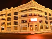 Deluxe Hotel Baku 4*