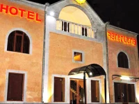 Princ Plaza Hotel 5*