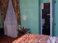 Nanas Guest House 4*