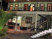 Nino Guest House 2*