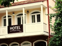 Dcorner Hotel  3*