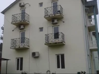 Ureki Guest House 3*