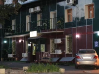 Yellow Unlimited Hotel-4 4*