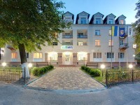 OKiev on Prosvity Hotel 4*