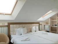 7 Sky on Shchorsa Street 4*