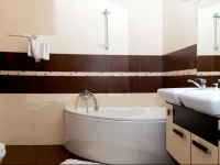 Apartamenty Botanik na Saksaganskogo 2*