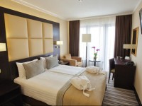 Premier Hotel Dnister 3*