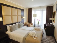 Premier Hotel Dnister 3*