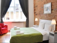 On The Square Guesthouse 4*