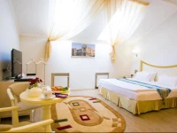 Apart - Metro Hotel Apartments