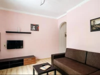 Vip-kvartira Myasnikova 4*