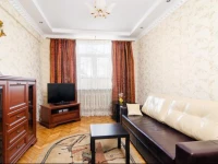 Vip-kvartira Nezavisomosti 44 3*