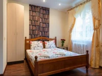 Vip-kvartira Zolotaya Gorka 14 3*