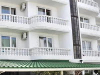 Alexandra Guest House 3*