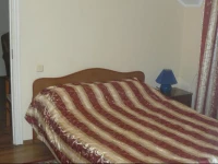 Azalia Guest house  3*