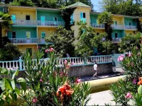 Sputnik Guest House 3*