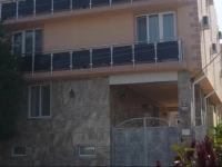 "Desi&Dali" guest house