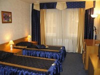 Four Crowns Hotel 3*