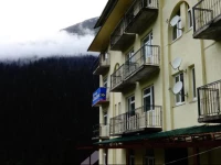 Elbrus mini-hotel Dombay 2*
