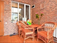 Agina Guest House 3*