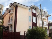 Torgovaya Guest House