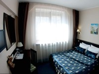 Yesenin Hotel 2*